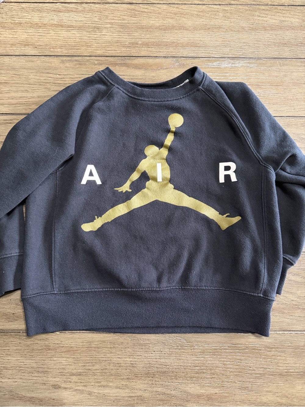 Jordan Men’s Crewneck Sweater - Black with Gold  Jumpman size S 8-10 years